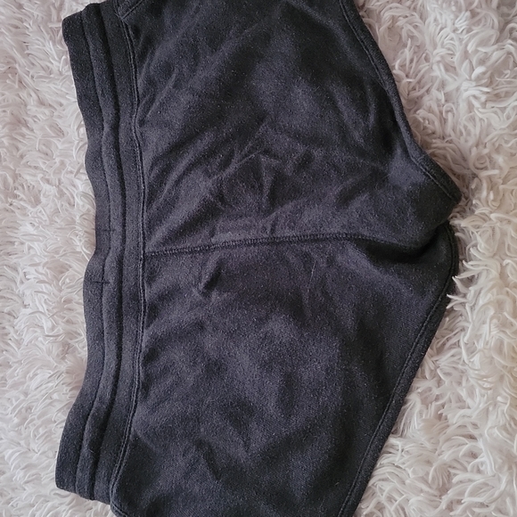 Shorts - Picture 4 of 4